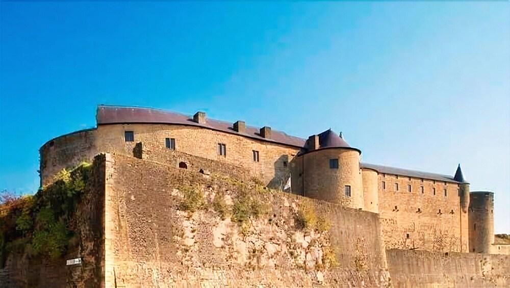 Hotel Le Chateau Fort De Sedan Εξωτερικό φωτογραφία